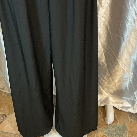 HALARA Black Wide Leg Jumpsuit - Picture 4 of 9